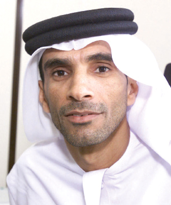 "مشعل الخديم : وراء تلك الملخصات غايات تجارية وهدفها ليس تعليمياً"