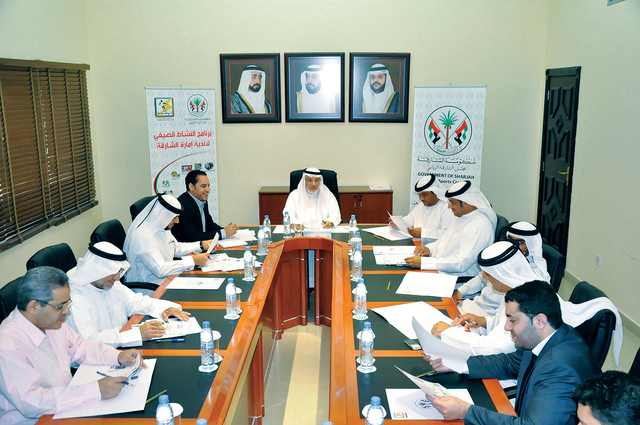 "الفردان يترأس الاجتماع الثالث للجنة المنظمة للنشاط"