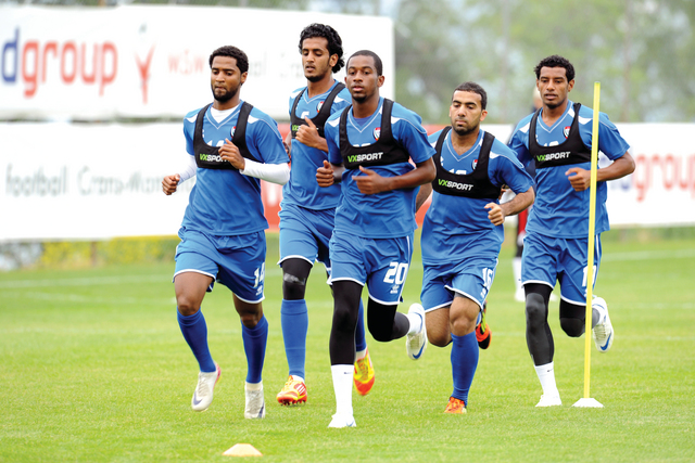 "من تدريبات المنتخب في معسكر سويسرا"