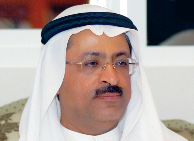 "يوسف عبد الرزاق"