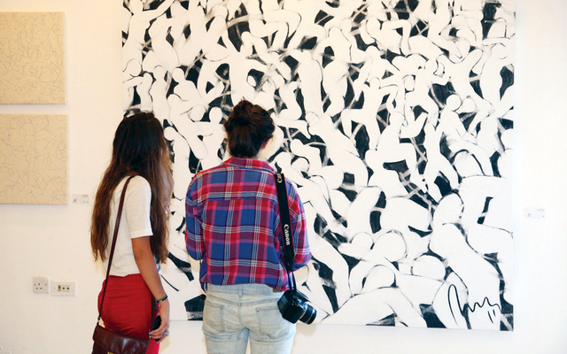 "جانب من معرض ألبرت كوما  في عمان"