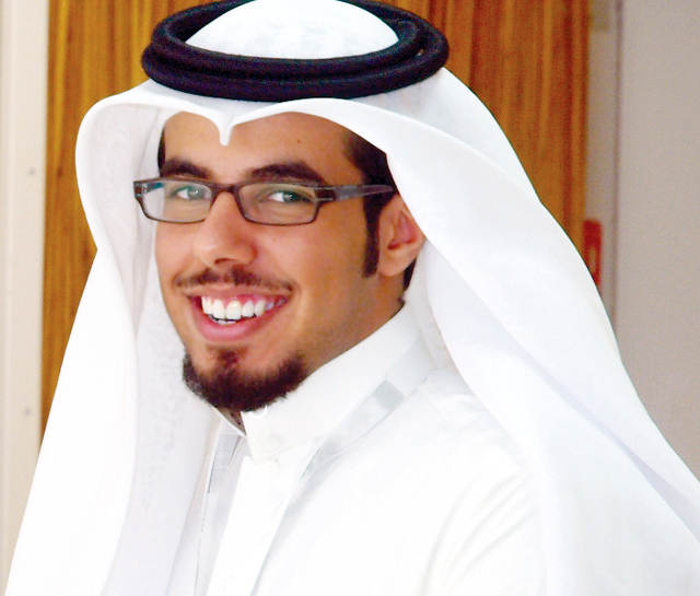 "محمود أحمد الداوود"