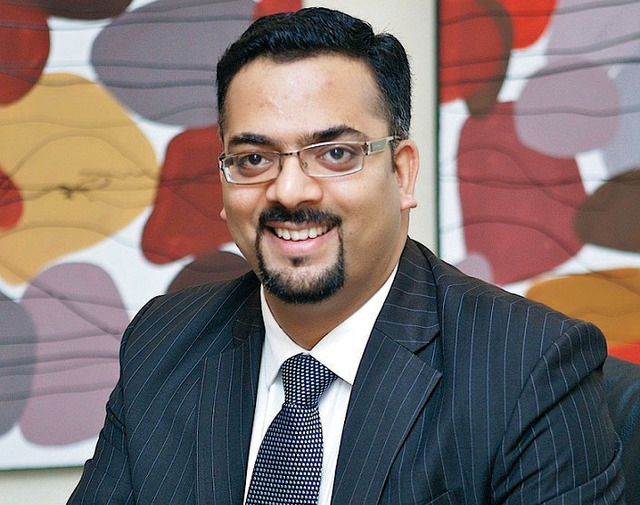 "آشيش ساستري"