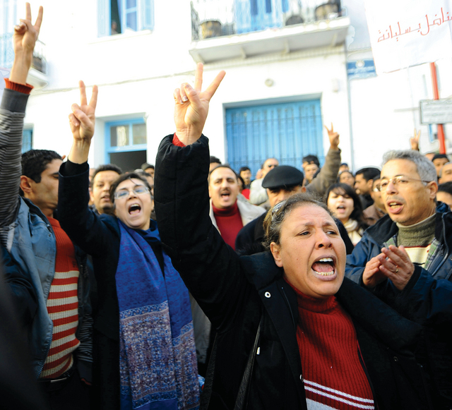 "الشعب التونسي لم يكن راضياً عن تصرفات ليلى الطرابلسي ومحاباتها لأقاربها"