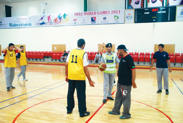 "جانب من الأنشطة الممارسة داخل النادي"