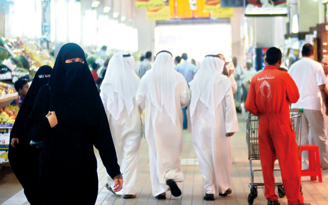 "ثقافة المستهلك تختلف باختلاف درجة الثقافة والوعي\t(أرشيفية)"