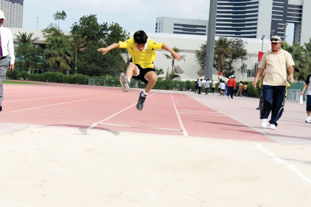 "ألعاب القوى إحدى الرياضات التي تشارك بها الإمارات في الدورة (البيان)"