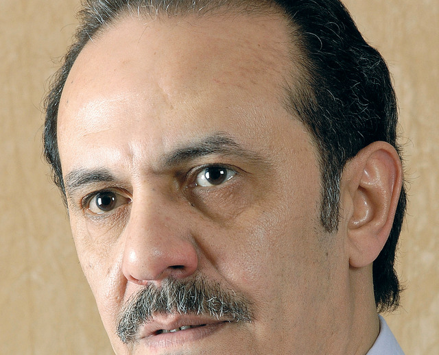 "نصر القفاص: الإعلام الحكومي الذي يعد صوت النظام رحل للأبد"
