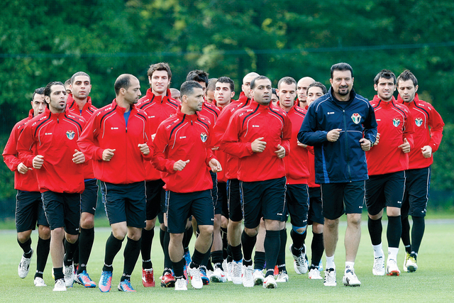 "جانب من تدريبات المنتخب الأردني \t (من المصدر)"