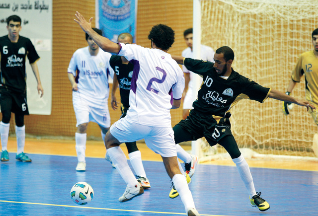 "فريق السعيدي فاز على الأجيال 7-2 \t(البيان)"