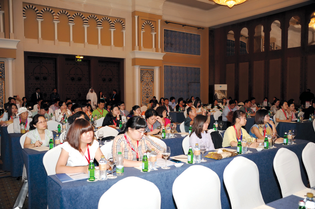 "حضور كبير للشركات الصينية في ورشة العمل \t(من المصدر)"