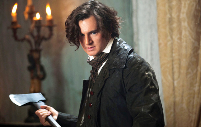 "إبراهام لينكولن.. عودة لأساطير الرعب"