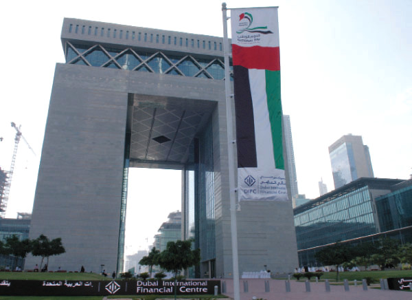 "القوانين والتعديلات الجديدة ترفع أحجام السيولة في مركز دبي المالي"