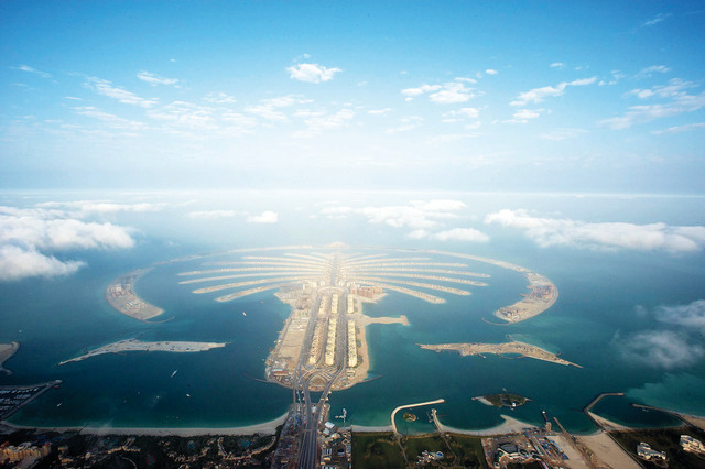 "جزيرة النخلة ــ جميرا ايقونة الهندسة المعمارية في الإمارات (ارشيفية)"