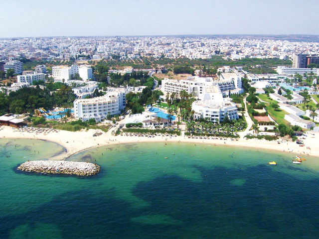 "اهتمام كبير بالسياحة ساهم في تحقيق معدلات نمو كبيرة (ارشيفية)"