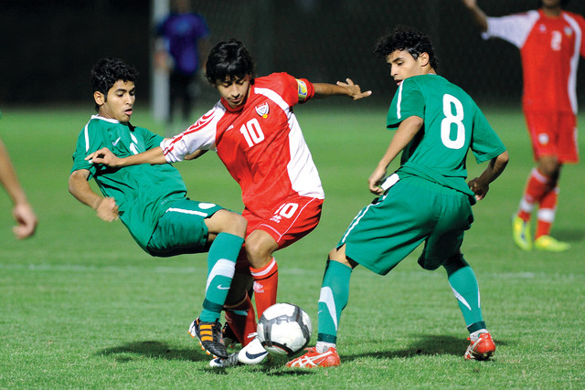 "من مباريات منتخب الناشئين 95 سنة \" البيان\""