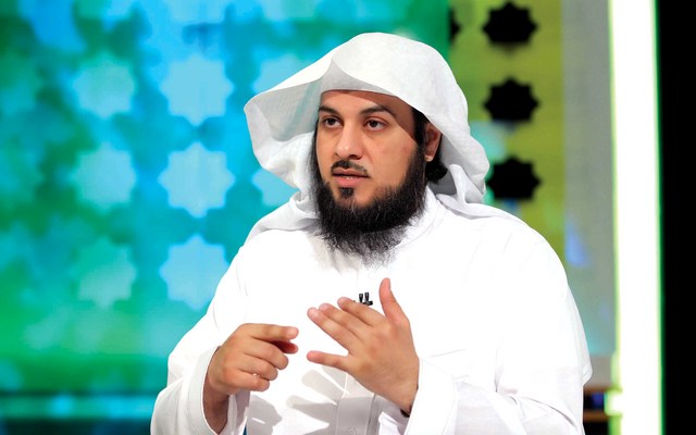 "برامج دينية تهم مختلف شرائح المجتمع يقدمها العريفي \t (من المصدر)"