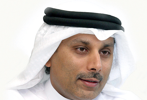 "دكتور عبد اللطيف الشامسي"