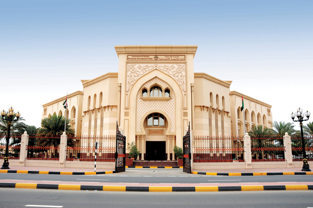 "حرص من اقتصادية الشارقة على دعم الانشطة الاقتصادية المختلفة في الامارة \tمن المصدر"