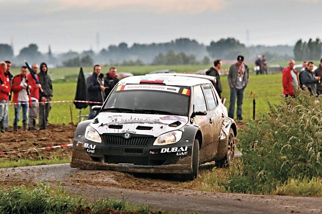 "فريق «سكاي دايف دبي» يحقق إنجازاً في ألمانيا البيان"