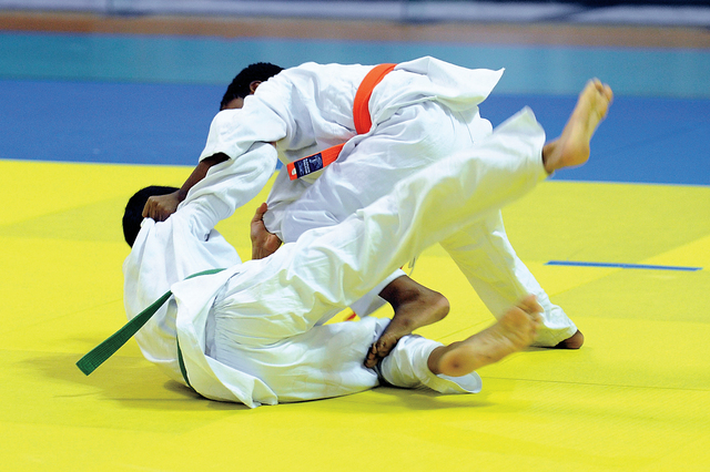 "من منافسات بطولة نادي ضباط القوات المسلحة تصوير شاهول حميد"