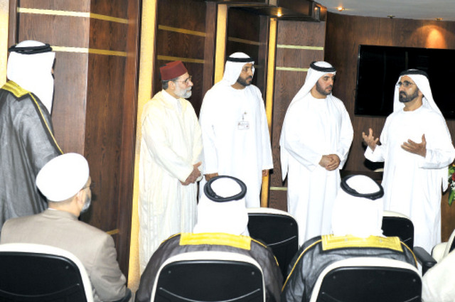 "نائب رئيس الدولة خلال لقائه عدداً من الوعاظ والعلماء"