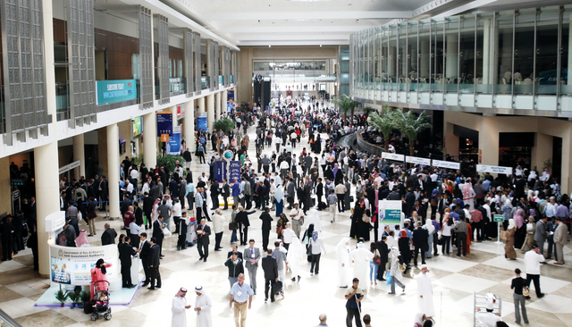 "معارض الدولة تجذب مئات الشركات سنويا وتفاؤل بنمو القطاع خلال المرحلة المقبلة\tالبيان"