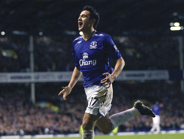 "تيم كاهيل\t أرشيفية"