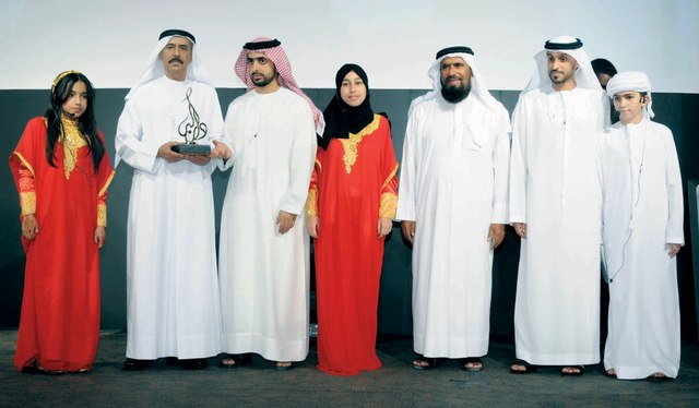 "محمد بن جمعة ال مكتوم خلال التكريم"