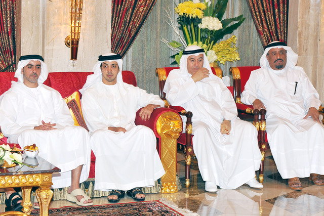 "سيف ومنصور بن زايد والفطيم وضاحي خلفان"