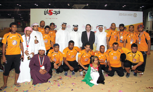"أعضاء تنظيمية بطولة فرجان 2012 \tمن المصدر"