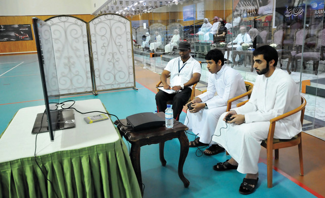"من منافسات كرة القدم الإلكترونية\t\tتصوير ـــ مجدي أسكندر"