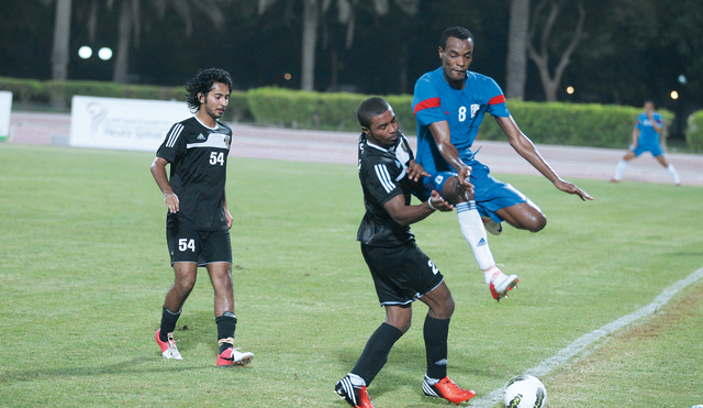 "شرطة العاصمة يكسب التموين ويتأهل"