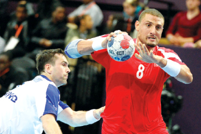 "مهارة وسام حمام لم تنفع المنتخب التونسي ( أف ب)"