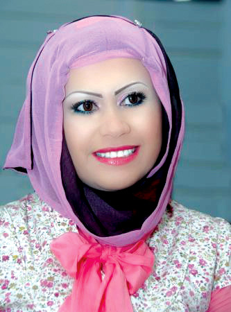 "فاطمة دشتي"