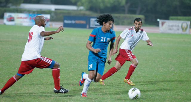 "من لقاء شرطة العاصمة مع الإقامة  \t تصوير :عمران خالد"