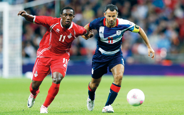 "أحمد خليل يستحق الإحتراف الخارجي \tالبيان"