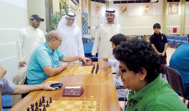 "جانب من افتتاح كأس دبي للشطرنج \t من المصدر"