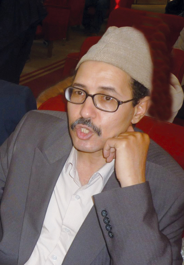 "حزين عمر: 30عاماًفي النظام السابق رسبت سلبيات وبؤراً من التباعد"