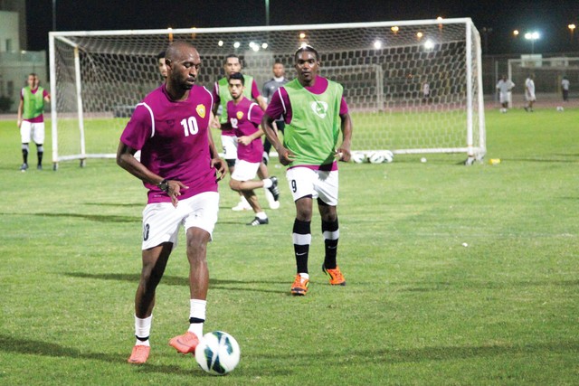 "شيكابالا يرتدي الرقم 10 بقميص الوصل من المصدر"