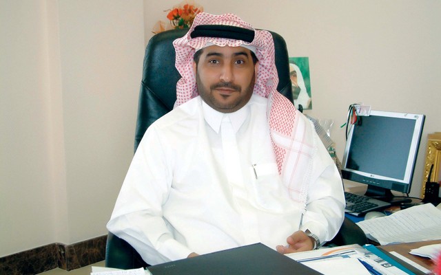 "حمد تريم : ابن الأسرة بحالة جيدة وتم تسليمه لذويه بعد تلقي العلاج ولم يفارق الحياةأكد العميد صالح المطروشي مدير عام إدارة الدفاع المدني في عجمان أن سبب احتراق المنزل الذي كانت تقطنه الأسرة المواطنة بمنطقة الحميدية في عجمان الحوض (8) وراح ضحيته مواطنة وبناتها الثلاث ونجاة ابنها (15) عاماً، إضافة إلى الخادمتين اللتين كانتا تعملان في المنزل والذي احترق بالكامل سببه ماس كهربائي من المكيف الاسبليت داخل الصالة في الطابق الأرضي حسب ما ذكر التقرير الصادر من خبير الحرائق المنتدب من شرطة دبي، حيث انطلقت شرارة ثم عمت النيران الطابق الأرضي ثم العلوي."