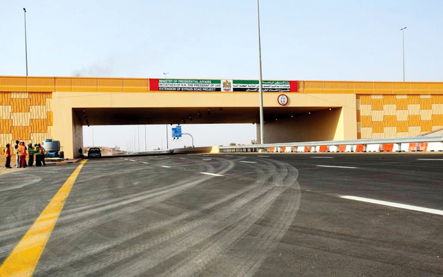 "بلغت التكلفة الإجمالية للطريق 165 مليون درهم \tمن المصدر"