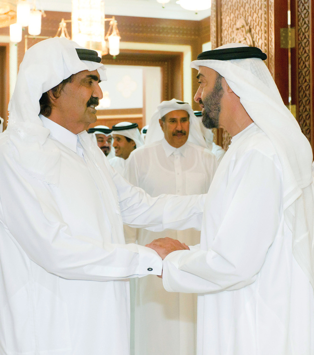 ".. سموه خلال لقاء أمير قطر بحضور حمد بن جاسم وام"