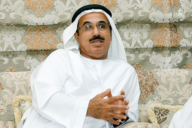 "جاسم خلفان: الإمارات من أوائل الدول في تطبيق برامج الحكومة الإلكترونية ما أهلها إلى بناء مجتمع رقمي"