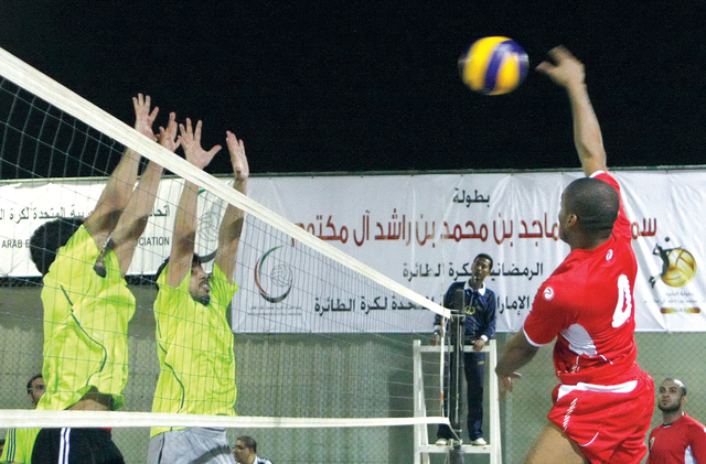 "اكتمال عقد المتأهلين للدور ربع النهائي \tالبيان"