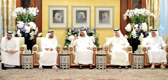 "محمد بن راشد وهزاع بن زايد وسرور بن محمد"