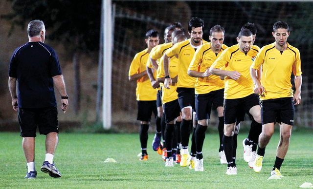 "جانب من تدريبات المنتخب الأردني\tالبيان"