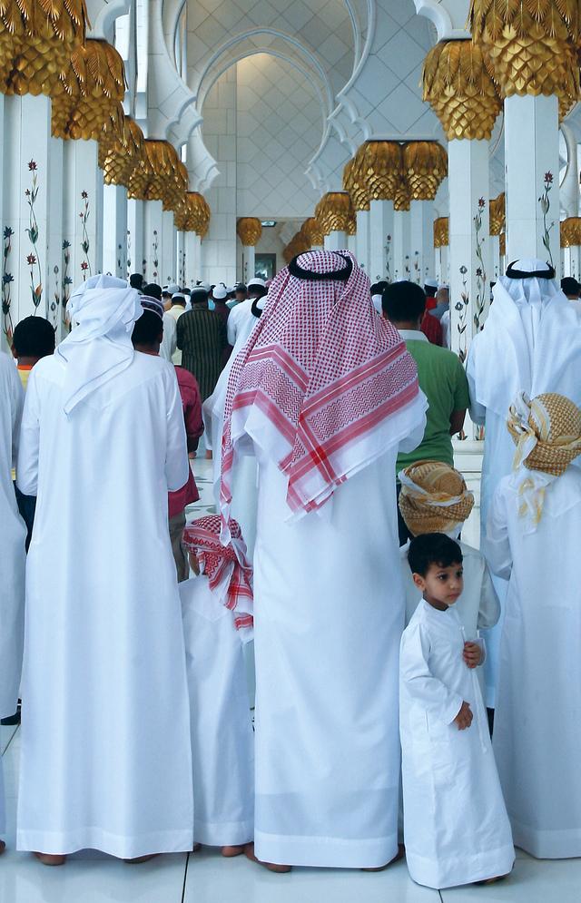 "المسلم في كل أحواله يعبر عن تعاليم راسخة"