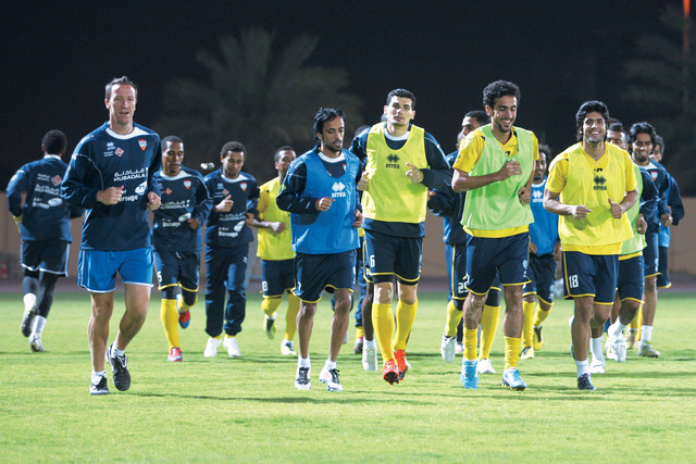 "مهمة جديدة لمهدي علي مع المنتخب الأول \t البيان"