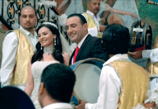 "مشهد من مسلسل «خطوط حمراء»"